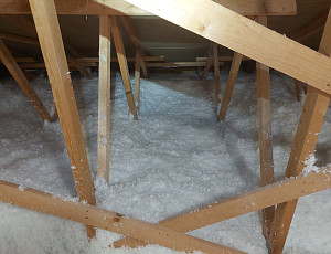 Zateplení novostavby pomocí foukané izolace